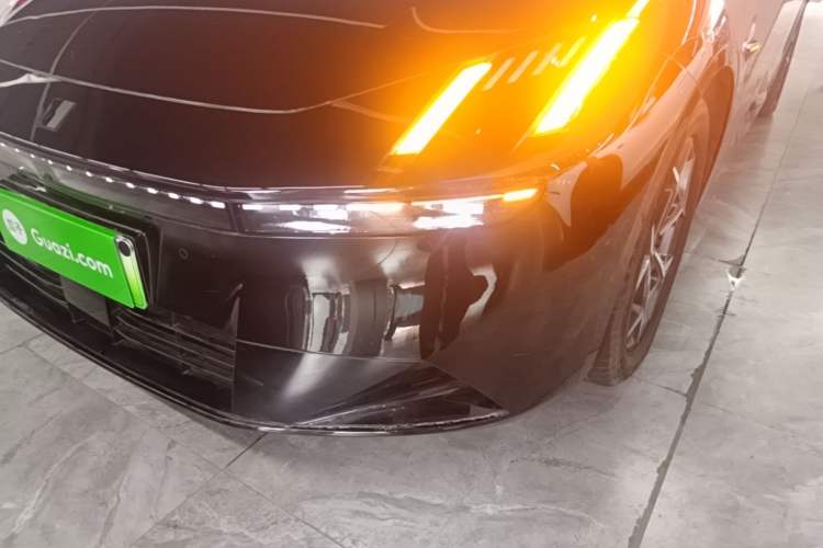 Used Lynk & Co 10 EM-P 2025 Model 120 Four-Wheel Drive Ultra Left Front Headlight