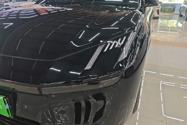 Used Lynk & Co 10 EM-P 2025 Facelifted Model 240 All-Wheel Drive Ultra Left Front Headlight