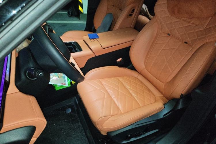 Used Lynk & Co 10 EM-P 2025 Model 240 Four-Wheel Drive Ultra Left Front Seat
