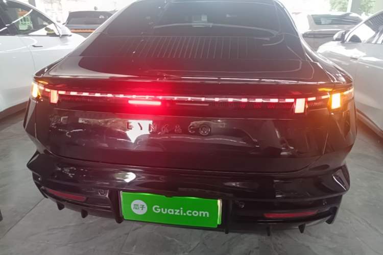 Used Lynk & Co 10 EM-P 2025 Model 120 Four-Wheel Drive Ultra Rear