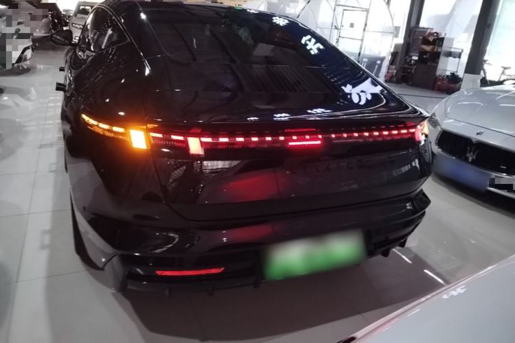 Used Lynk & Co 10 EM-P 2025 Facelifted Model 240 All-Wheel Drive Ultra Rear