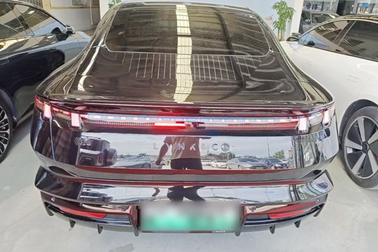 Used Lynk & Co 10 EM-P 2025 Model 240 All-Wheel Drive Ultra—Sport Edition Rear