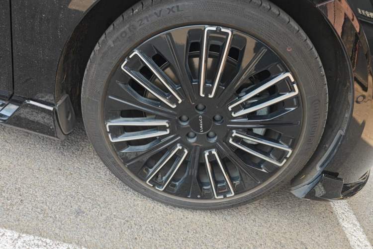 Used Lynk & Co 10 EM-P 2025 Model 240 Four-Wheel Drive Ultra Right Front Wheel Hub