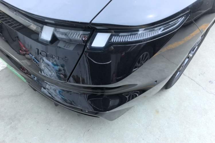 Used Lynk & Co 10 EM-P 2025 Model 120 Four-Wheel Drive Ultra Right Rear Taillight