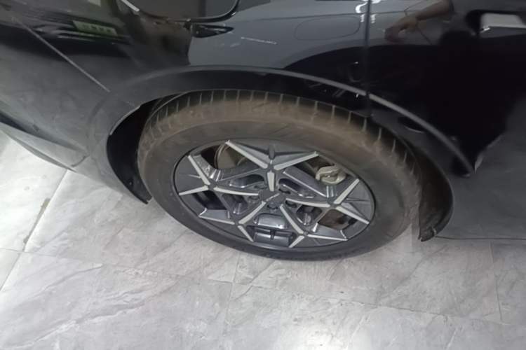 Used Lynk & Co 10 EM-P 2025 Model 120 Four-Wheel Drive Ultra Right Rear Wheel Hub