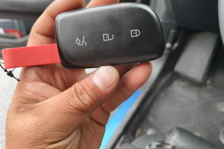 Used Lynk & Co 10 EM-P 2025 Model 120 Four-Wheel Drive Ultra Vehicle Key