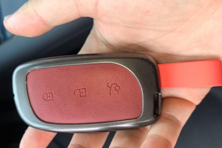 Used Lynk & Co 10 EM-P 2025 Model 120 Four-Wheel Drive Ultra Vehicle Key