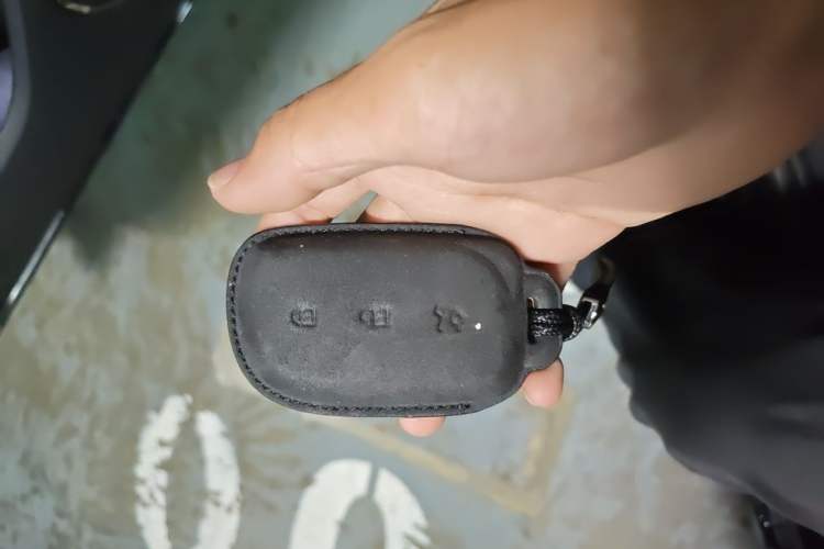 Used Lynk & Co 10 EM-P 2025 Model 240 Four-Wheel Drive Ultra Vehicle Key