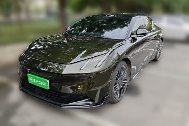 Used Lynk & Co 10 EM-P 2025 Model 240 All-Wheel Drive Ultra—Sport Edition