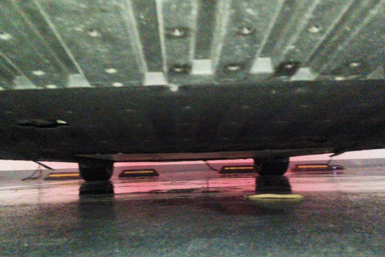 Used Lynk & Co 10 EM-P 2025 Model 240 Four-Wheel Drive Ultra Chassis Front