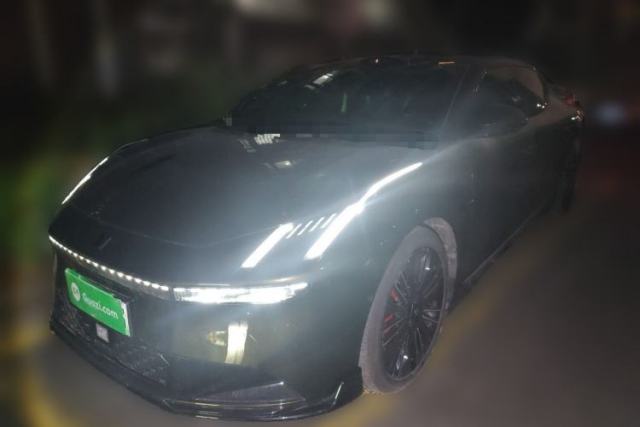 Used Lynk & Co 10 EM-P 2025 Model 240 All-Wheel Drive Ultra—Sport Edition