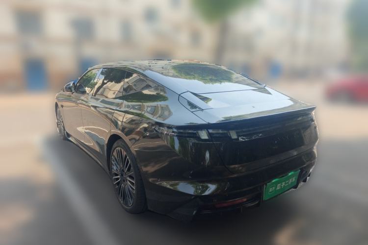 Used Lynk & Co 10 EM-P 2025 Model 240 All-Wheel Drive Ultra—Sport Edition Rear Left 45 Deg