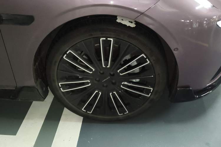 Used Lynk & Co 10 EM-P 2025 Model 240 Four-Wheel Drive Ultra Right Front Wheel Hub