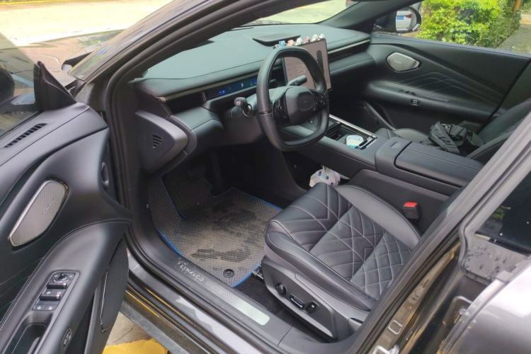 Used Lynk & Co 10 EM-P 2025 Model 240 Four-Wheel Drive Ultra Driver Seat