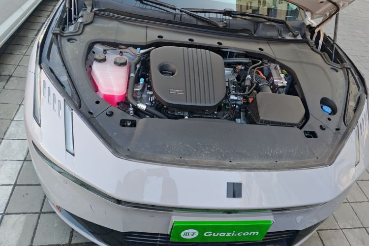 Used Lynk & Co 10 EM-P 2025 Model 240 Four-Wheel Drive Ultra Engine Bay