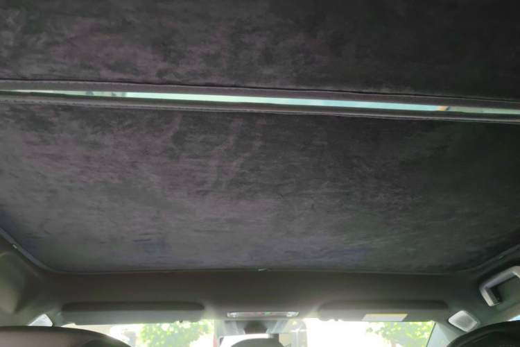 Used Lynk & Co 10 EM-P 2025 Model 240 Four-Wheel Drive Ultra Headliner