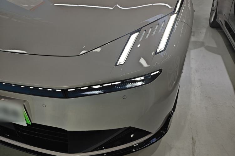 Used Lynk & Co 10 EM-P 2025 Facelifted Model 240 All-Wheel Drive Ultra—Sport Edition Left Front Headlight