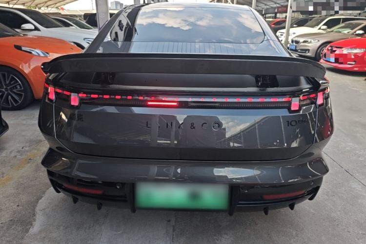 Used Lynk & Co 10 EM-P 2025 Facelifted Model 240 All-Wheel Drive Ultra Rear