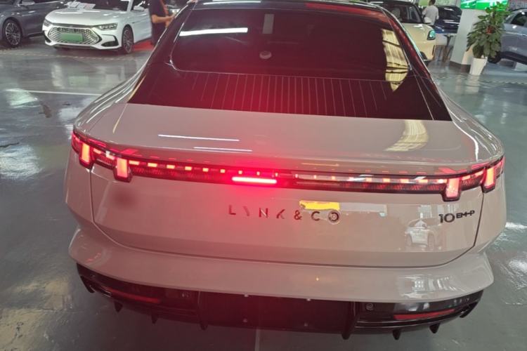 Used Lynk & Co 10 EM-P 2025 Model 120 Four-Wheel Drive Ultra Rear