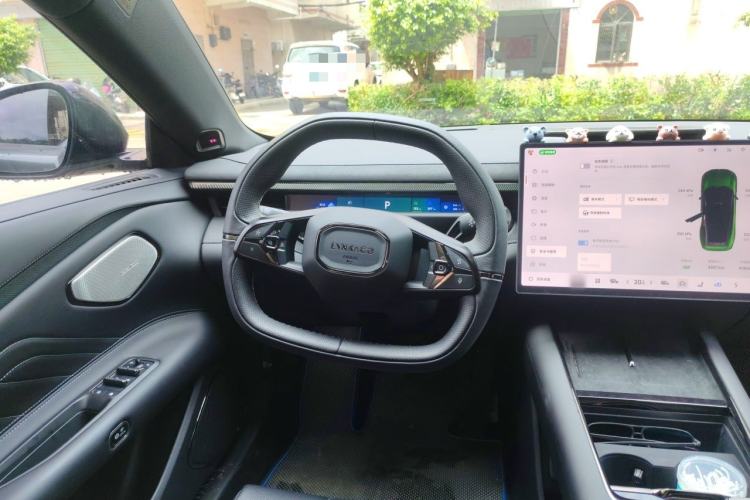 Used Lynk & Co 10 EM-P 2025 Model 240 Four-Wheel Drive Ultra Steering Wheel