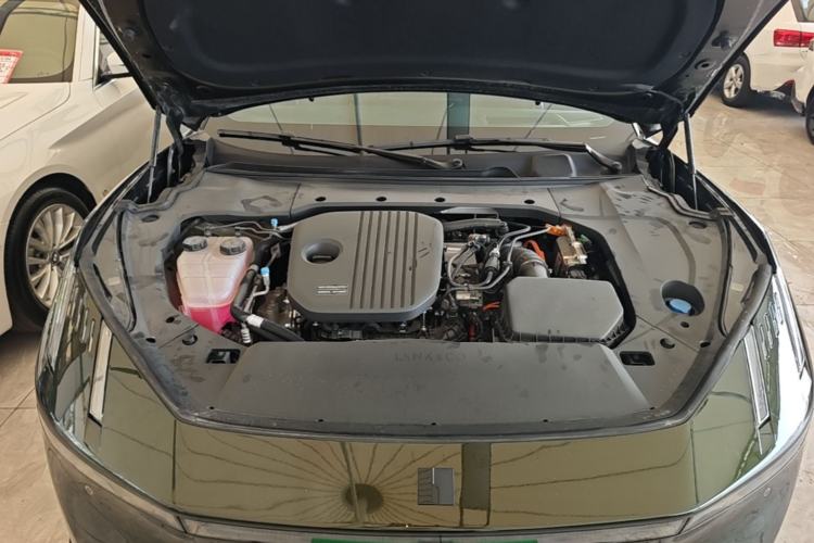 Used Lynk & Co 10 EM-P 2025 Model 240 All-Wheel Drive Ultra—Sport Edition Engine Bay