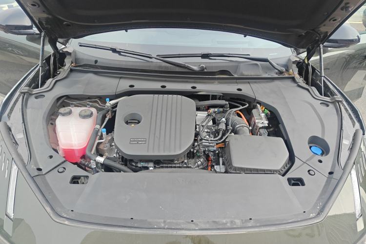 Used Lynk & Co 10 EM-P 2025 Model 240 All-Wheel Drive Ultra—Sport Edition Engine Bay