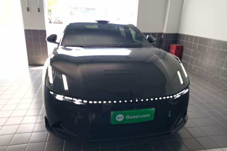 Used Lynk & Co 10 EM-P 2025 Model 240 All-Wheel Drive Ultra—Sport Edition Front