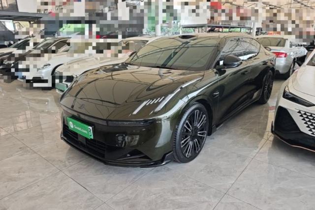 Used Lynk & Co 10 EM-P 2025 Model 240 All-Wheel Drive Ultra—Sport Edition