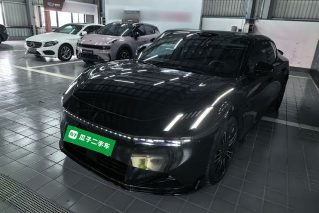 Used Lynk & Co 10 EM-P 2025 Model 240 All-Wheel Drive Ultra—Sport Edition