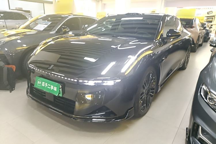 Lynk & Co 10 EM-P 2025 Model 240 All-Wheel Drive Ultra—Sport Edition