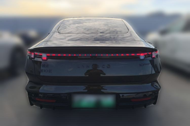 Used Lynk & Co 10 EM-P 2025 Model 240 All-Wheel Drive Ultra—Sport Edition Rear