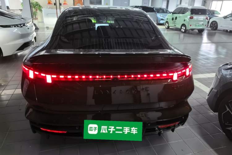 Used Lynk & Co 10 EM-P 2025 Model 240 All-Wheel Drive Ultra—Sport Edition Rear