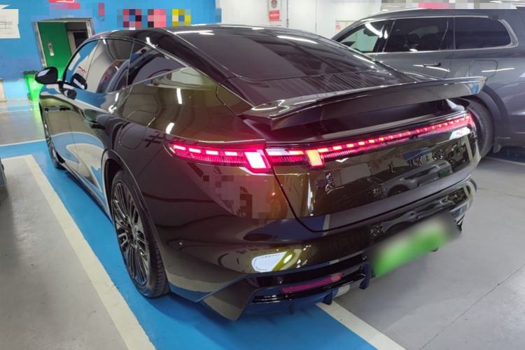 Used Lynk & Co 10 EM-P 2025 Model 240 All-Wheel Drive Ultra—Sport Edition Rear Left 45 Deg