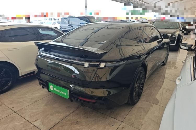 Used Lynk & Co 10 EM-P 2025 Model 240 All-Wheel Drive Ultra—Sport Edition Rear Right 45 Deg