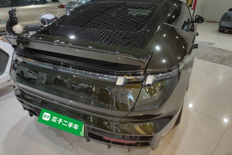 Used Lynk & Co 10 EM-P 2025 Model 240 All-Wheel Drive Ultra—Sport Edition Rear Right 45 Deg