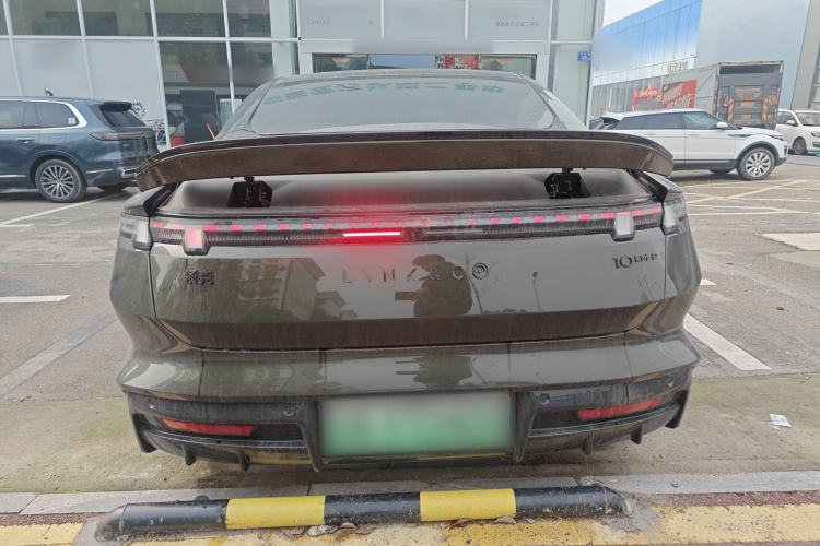 Used Lynk & Co 10 EM-P 2025 Model 240 All-Wheel Drive Ultra—Sport Edition Rear