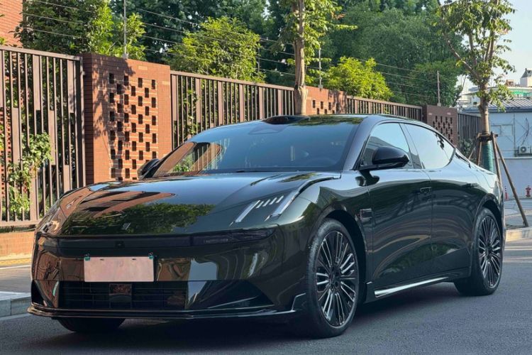 Used Lynk & Co 10 EM-P 2025 Model 240 All-Wheel Drive Ultra—Sport Edition Guazi used car, China used car export, Used car for sale, Used  cars, Cheapest cars for sale