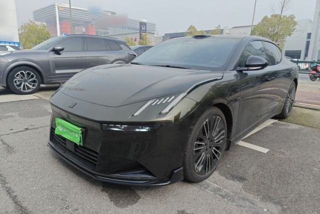 Used Lynk & Co 10 EM-P 2025 Model 240 All-Wheel Drive Ultra—Sport Edition
