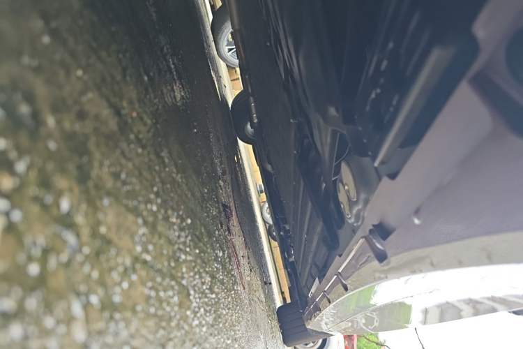 Used Lynk & Co 10 EM-P 2025 Model 120 Four-Wheel Drive Ultra Chassis Rear Right