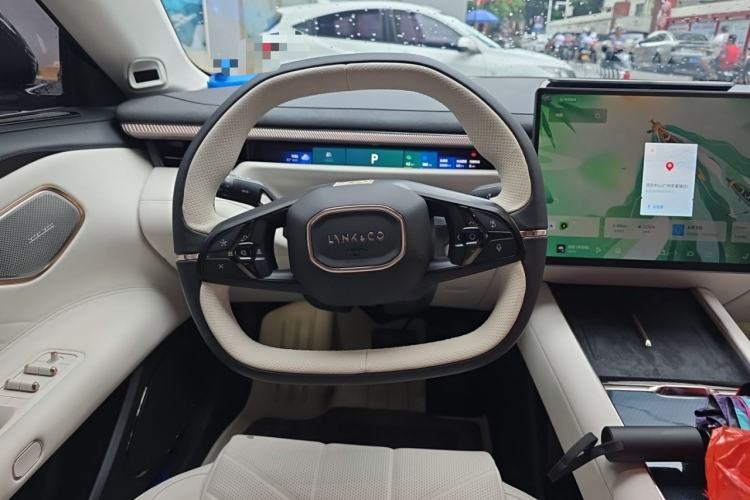 Used Lynk & Co 10 EM-P 2025 Model 120 Four-Wheel Drive Ultra Steering Wheel