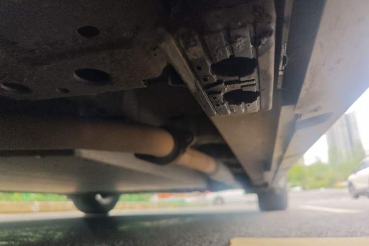 Used Lynk & Co 10 EM-P 2025 Model 240 Four-Wheel Drive Ultra Chassis Front Left