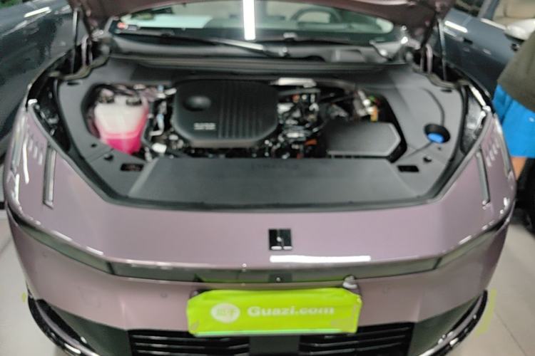 Used Lynk & Co 10 EM-P 2025 Model 240 Four-Wheel Drive Ultra Engine Bay