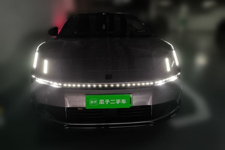 Used Lynk & Co 10 EM-P 2025 Model 240 Four-Wheel Drive Ultra Front