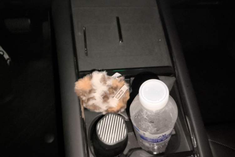 Used Lynk & Co 10 EM-P 2025 Model 240 Four-Wheel Drive Ultra Gear Lever