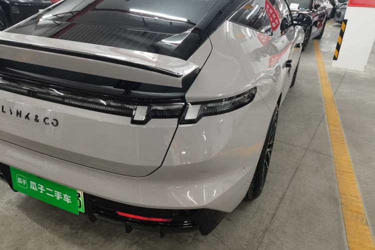 Used Lynk & Co 10 EM-P 2025 Model 240 Four-Wheel Drive Ultra Exterior 3