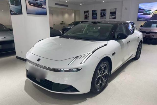 Used Lynk & Co 10 EM-P 2025 Model 120 Four-Wheel Drive Ultra