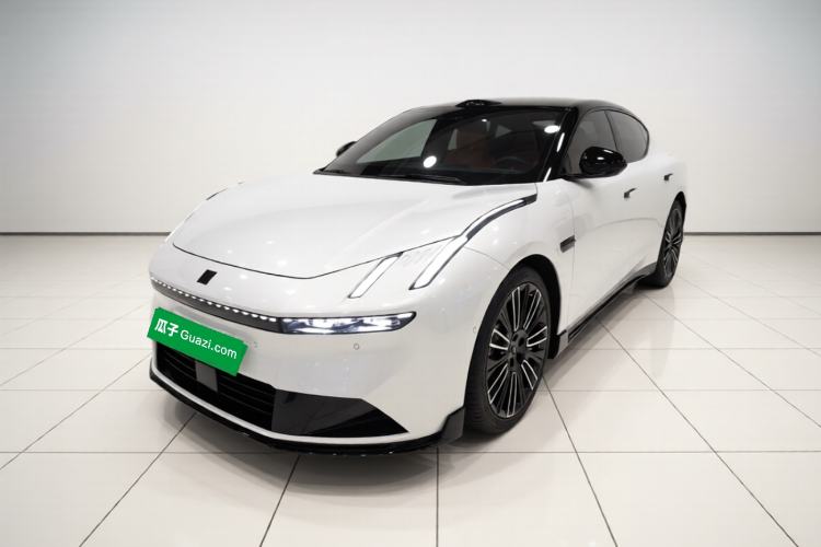 Lynk & Co 10 EM-P 2025 Model 120 Four-Wheel Drive Ultra