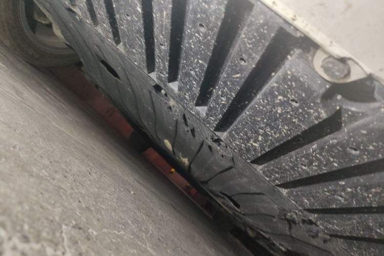 Used Lynk & Co 10 EM-P 2025 Model 120 Four-Wheel Drive Ultra Chassis Front