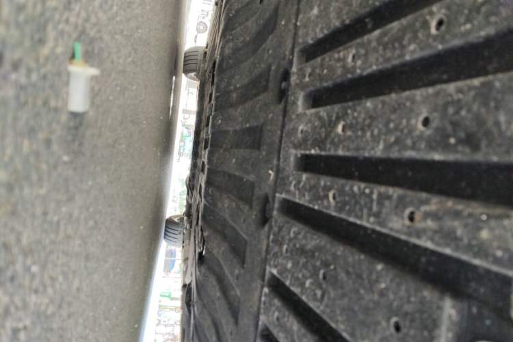 Used Lynk & Co 10 EM-P 2025 Model 120 Four-Wheel Drive Ultra Chassis Front