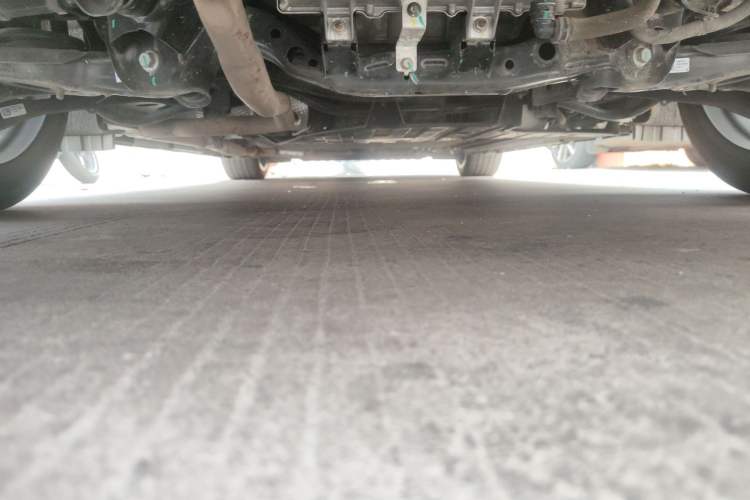 Used Lynk & Co 10 EM-P 2025 Model 120 Four-Wheel Drive Ultra Chassis Front